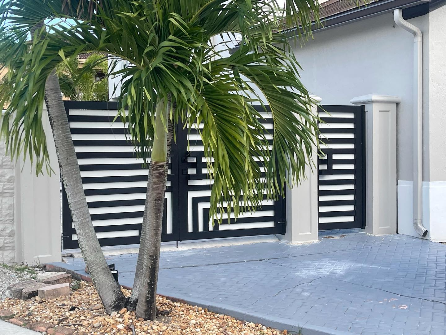 Finished perimeter wall & exterior