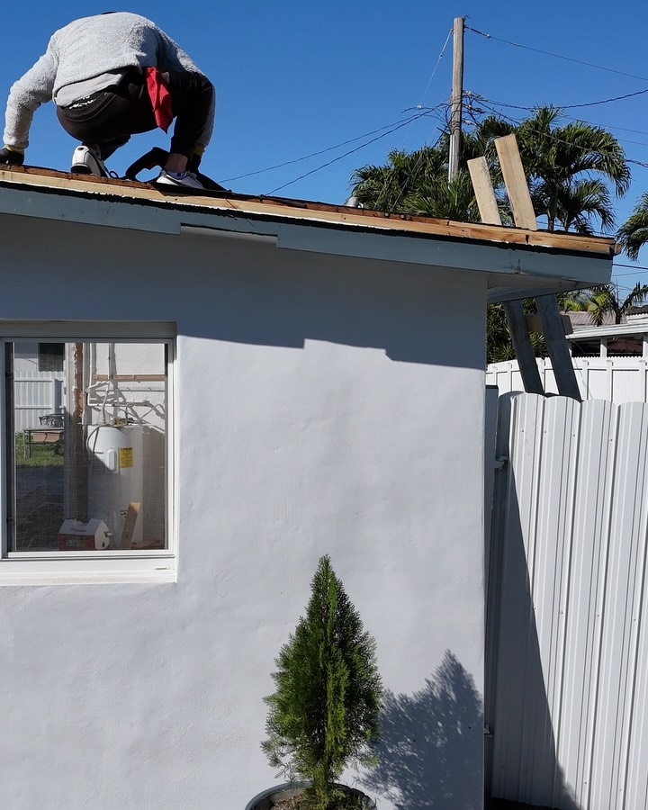 Full roof rebuild on a Miami home
